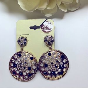Circle earrings